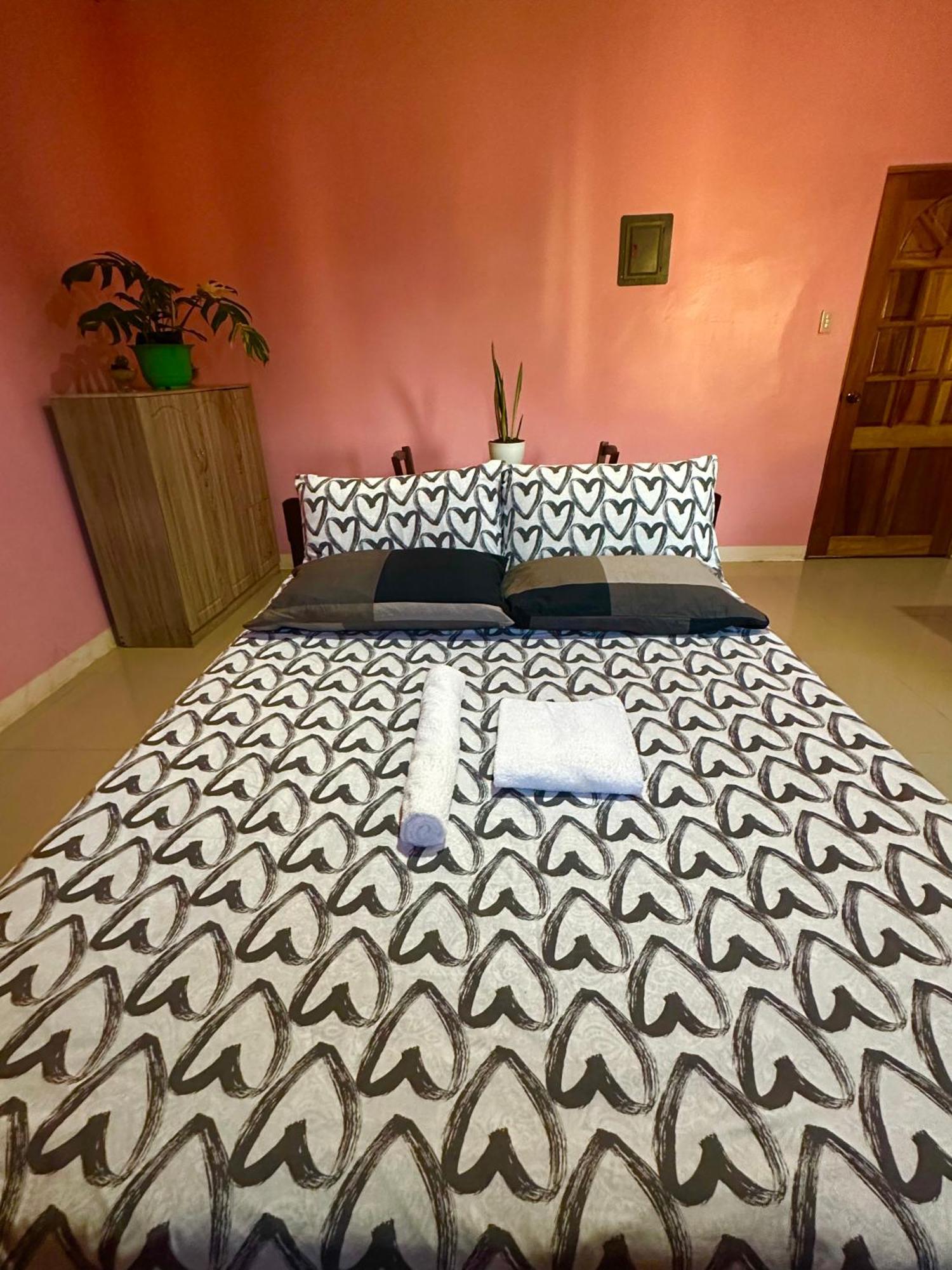 Rozay Travellers Inn Kabankalan Esterno foto