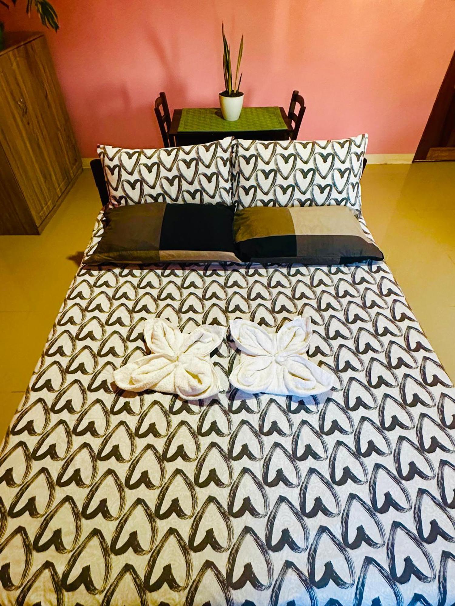 Rozay Travellers Inn Kabankalan Esterno foto