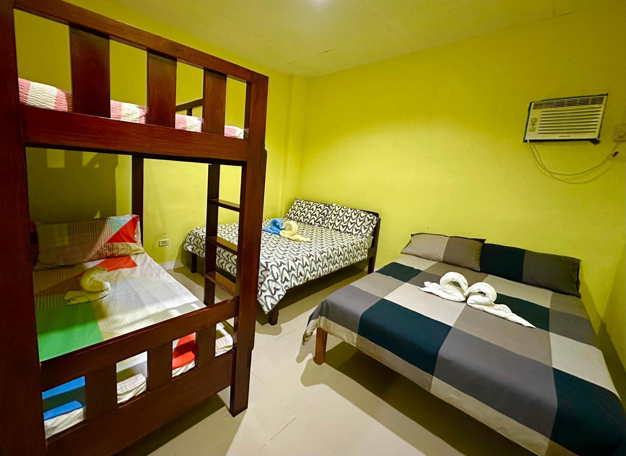 Rozay Travellers Inn Kabankalan Esterno foto