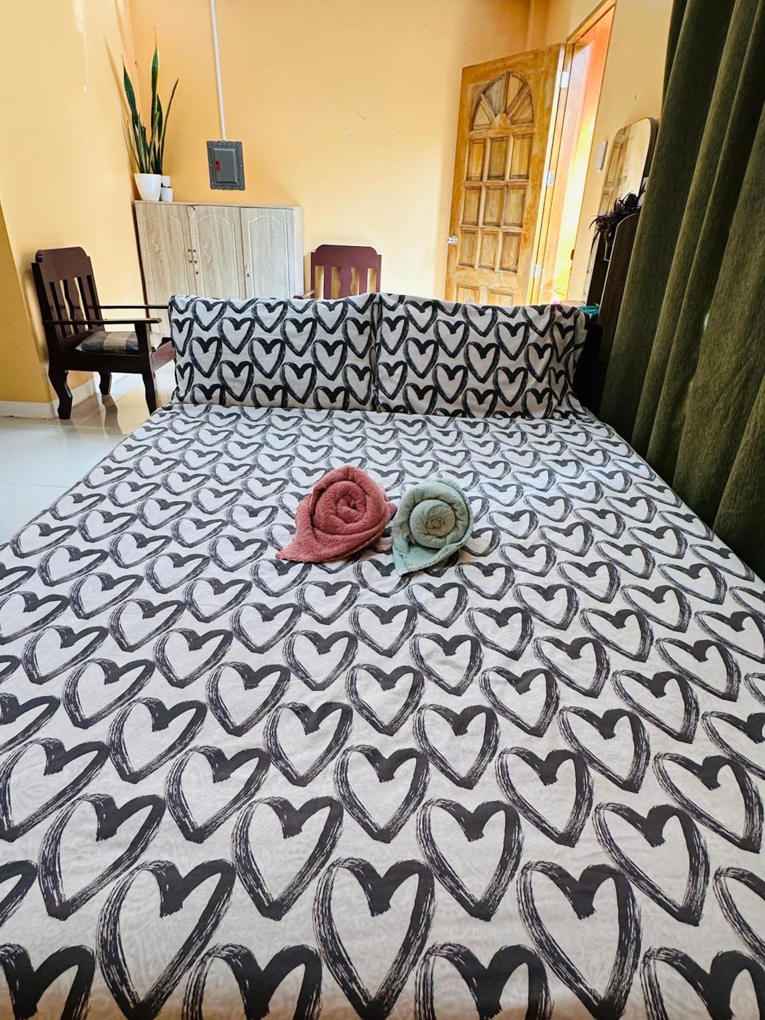 Rozay Travellers Inn Kabankalan Esterno foto