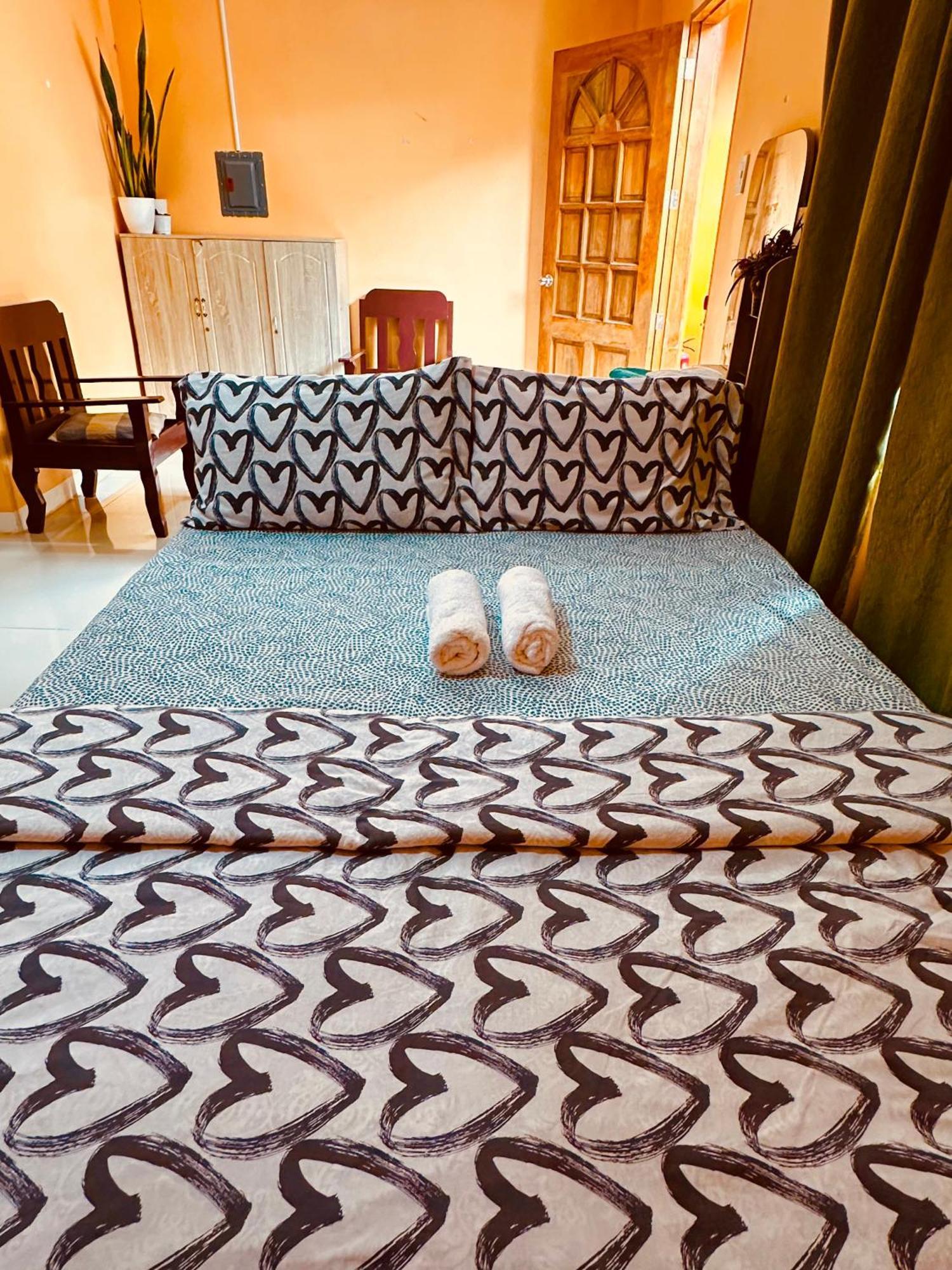 Rozay Travellers Inn Kabankalan Esterno foto