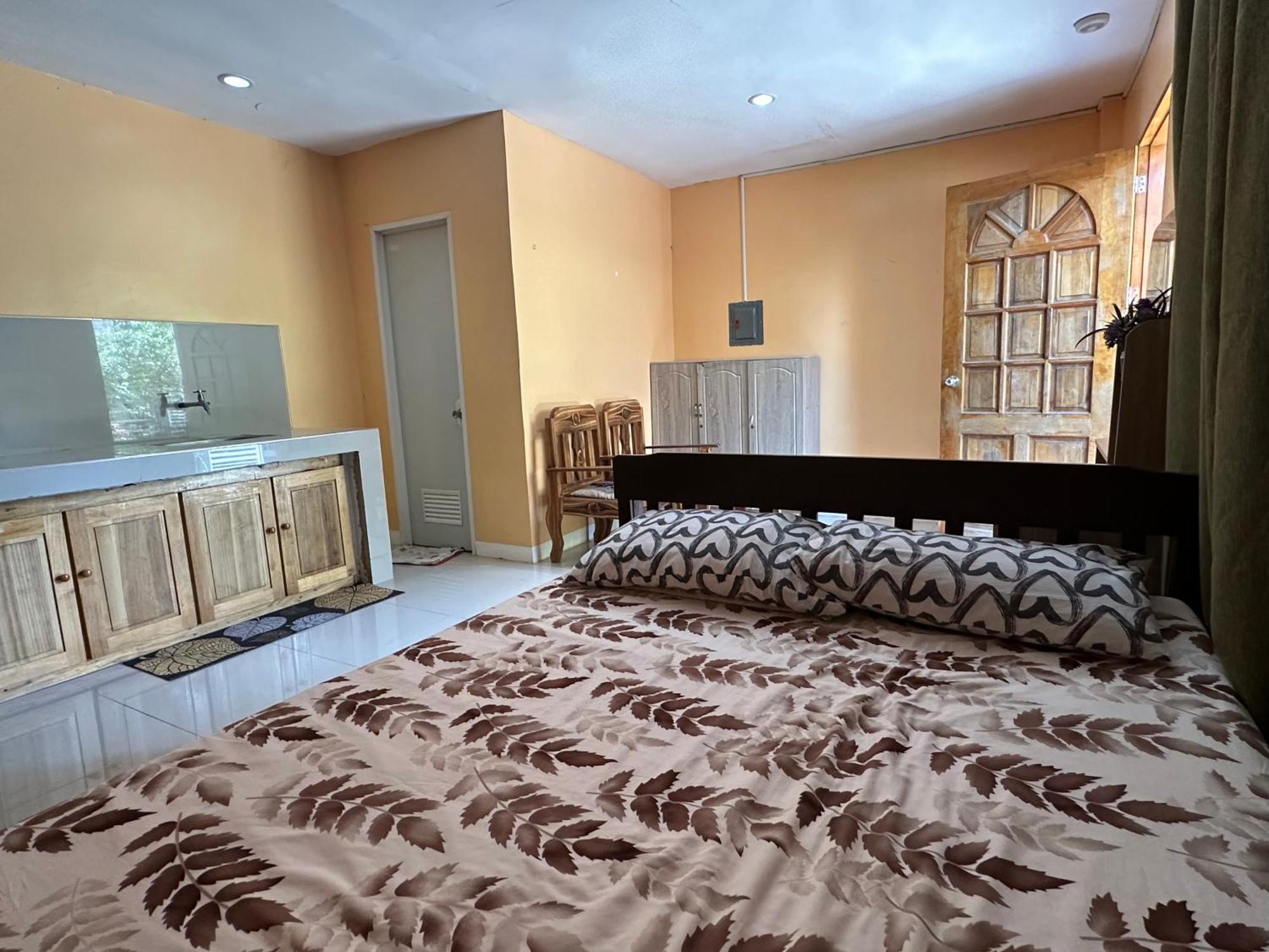 Rozay Travellers Inn Kabankalan Esterno foto
